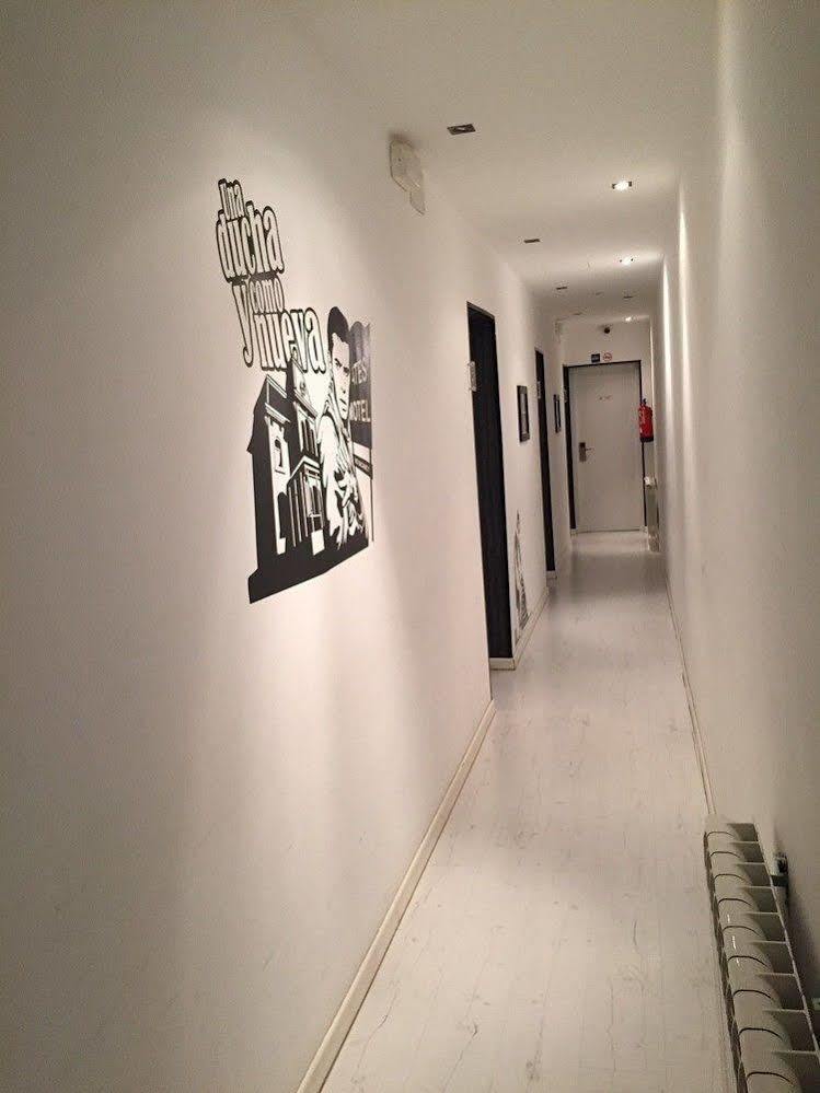 Hostal Jq Madrid 1 Buitenkant foto