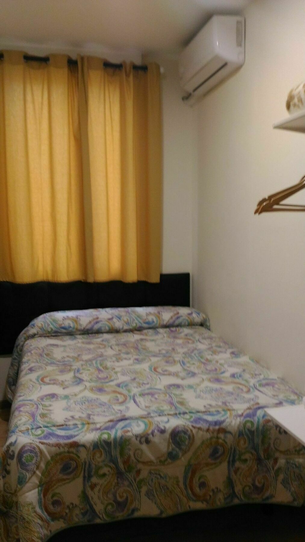 Hostal Jq Madrid 1 Buitenkant foto